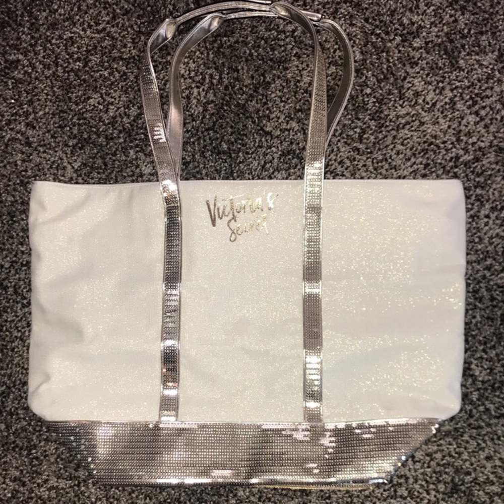 Brand new never used VS tote